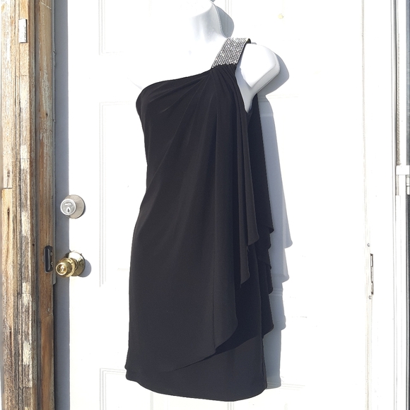 Cocktail Dress - Picture 2 of 7